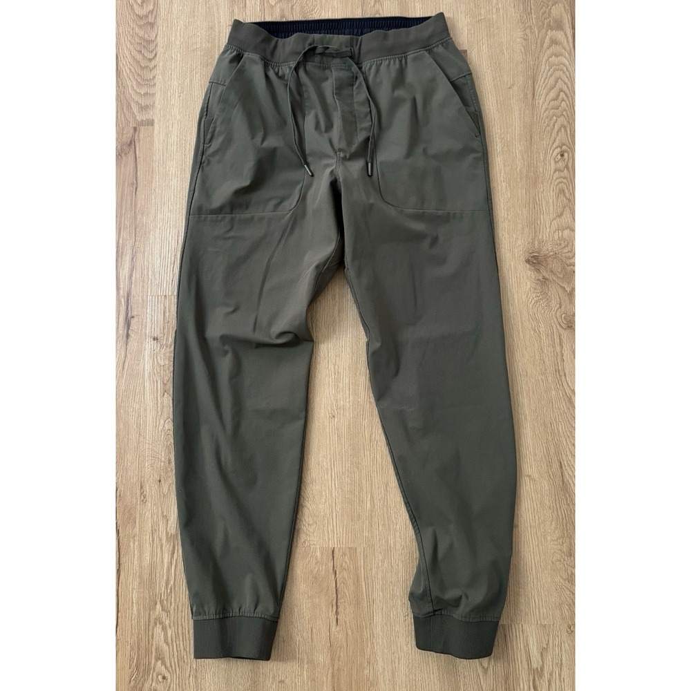 Lululemon ABC Jogger Mens Dark Olive Green Tapered Size L Athletic Pants LM5AJLS